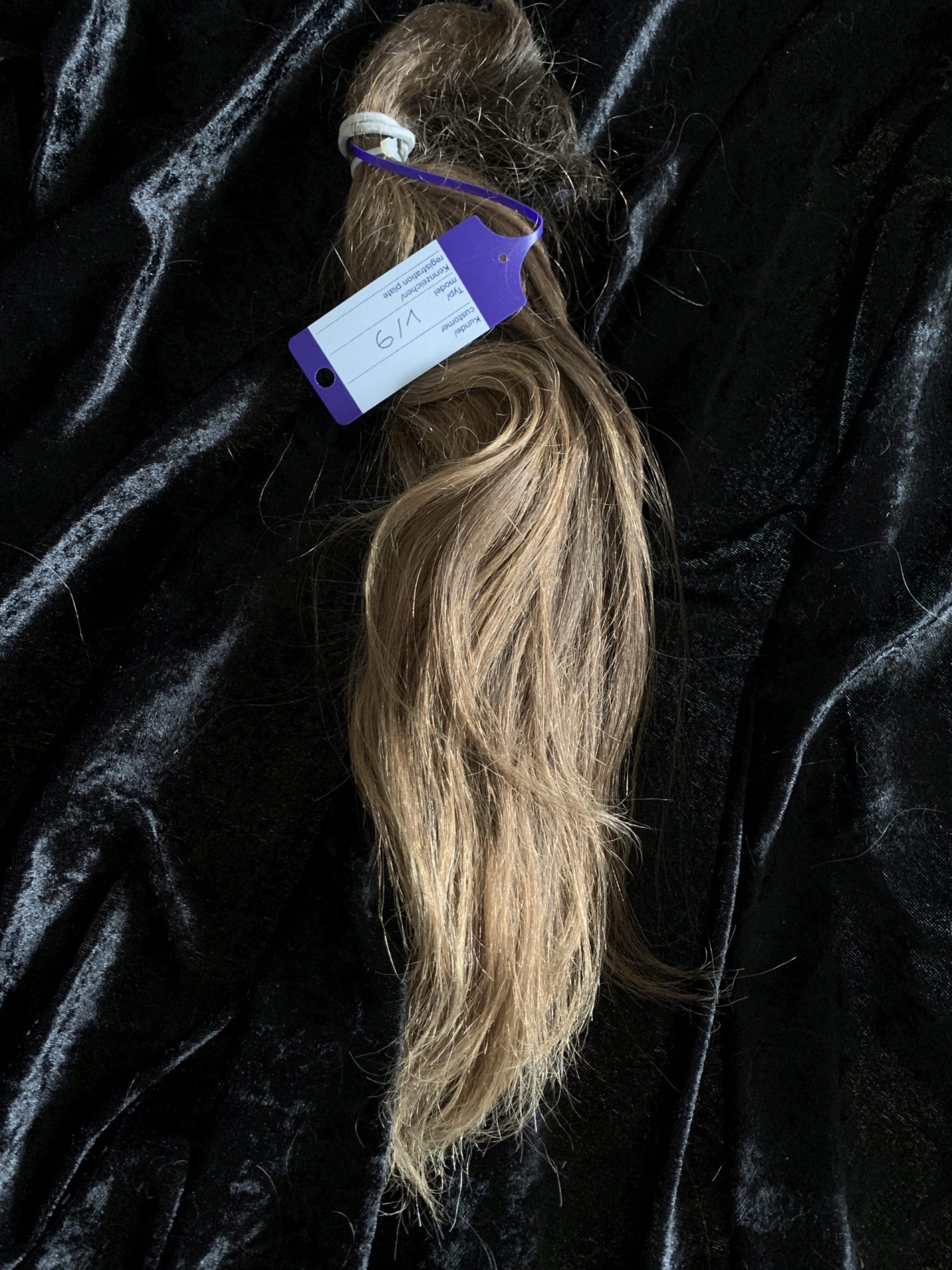 FD4CCD9C-D860-49E6-B2CF-43BA44F87DC2